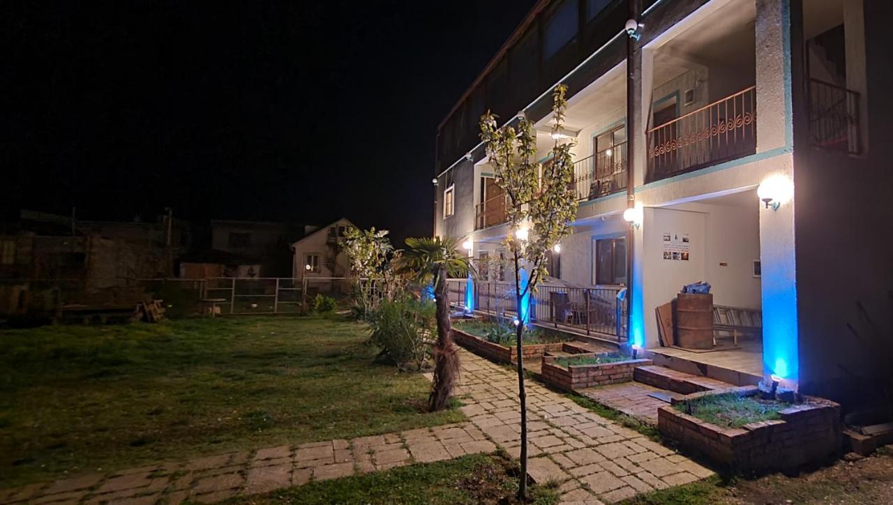 סוקהום Apsa Butik Hotel מראה חיצוני תמונה