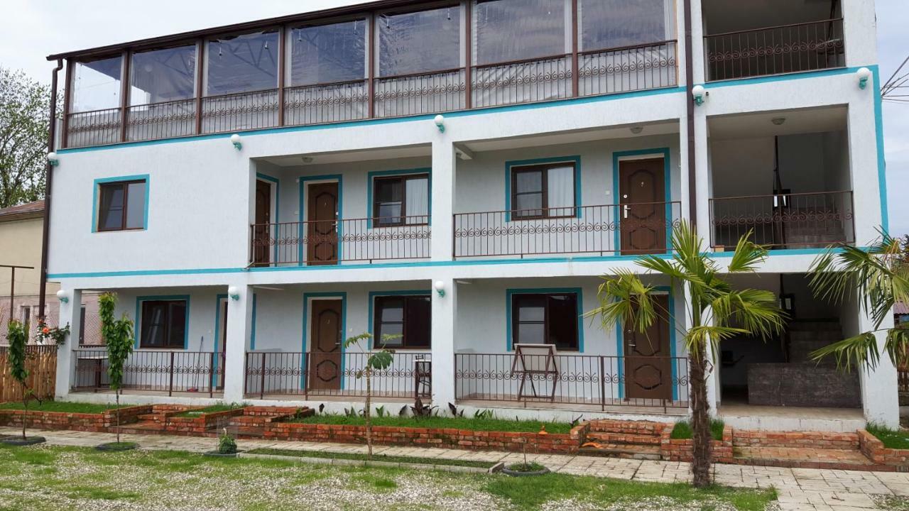 סוקהום Apsa Butik Hotel מראה חיצוני תמונה